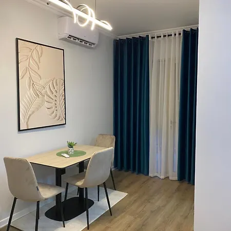 Apartment Aksa Luxury Stay