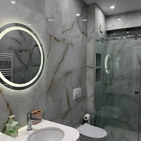 Aksa Luxury 아파트 *